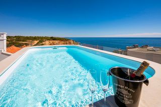 Villa Nelinha Carvoeiro Olivers Travels 1