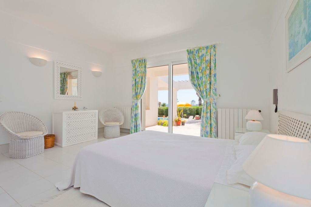 Villa Smaragda Carvoeiro Olivers Travels 5