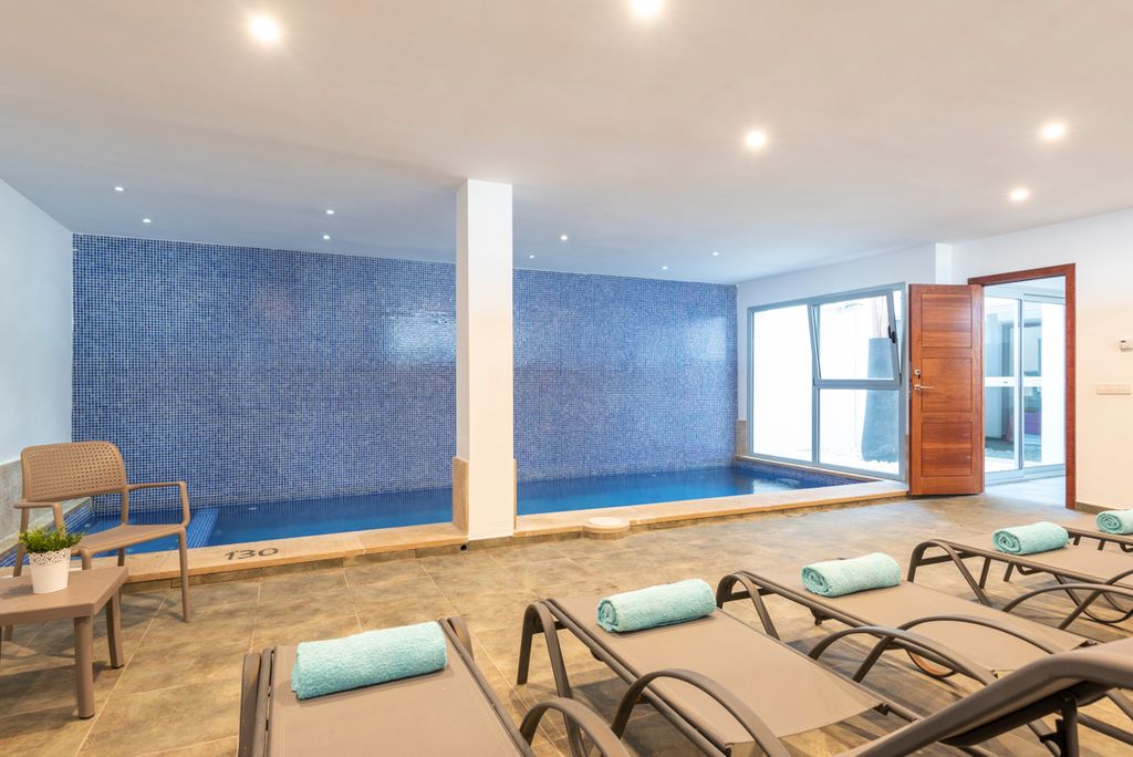 Villa Orquidea Menorca Olivers Travels5