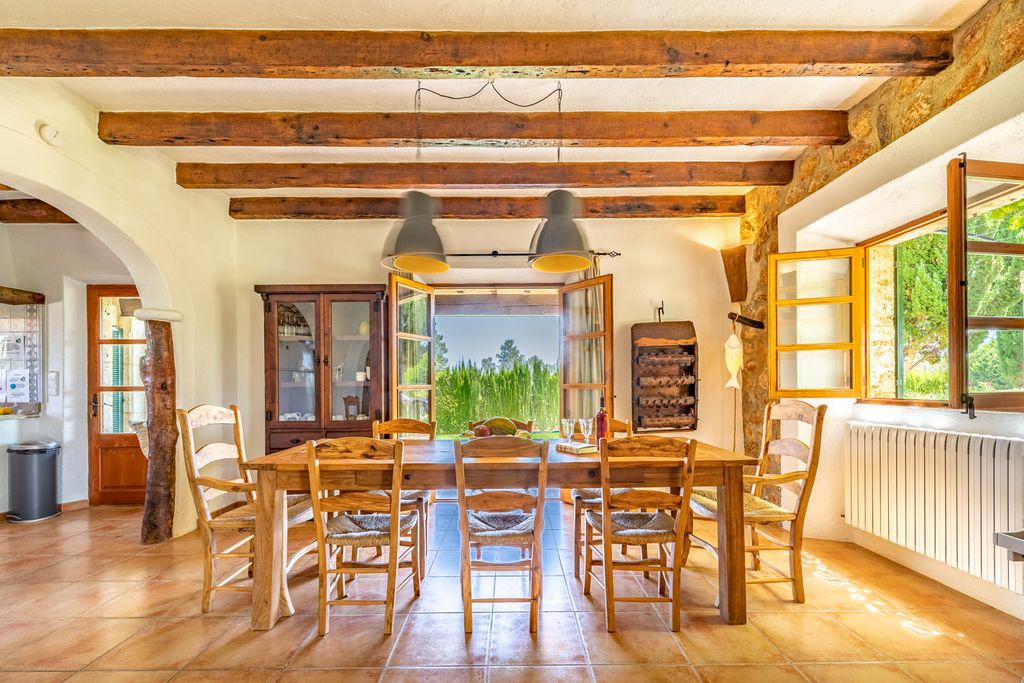 Villa Amparo Mallorca Olivers Travels 04