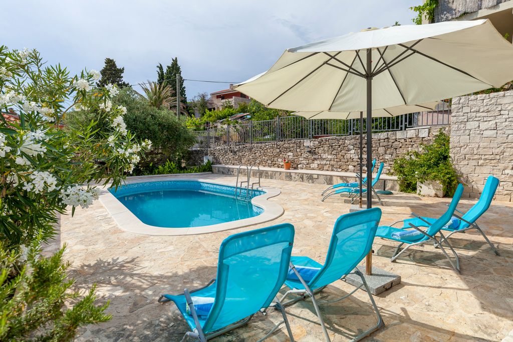 Villa Miesha Dalmatia Olivers Travels 5