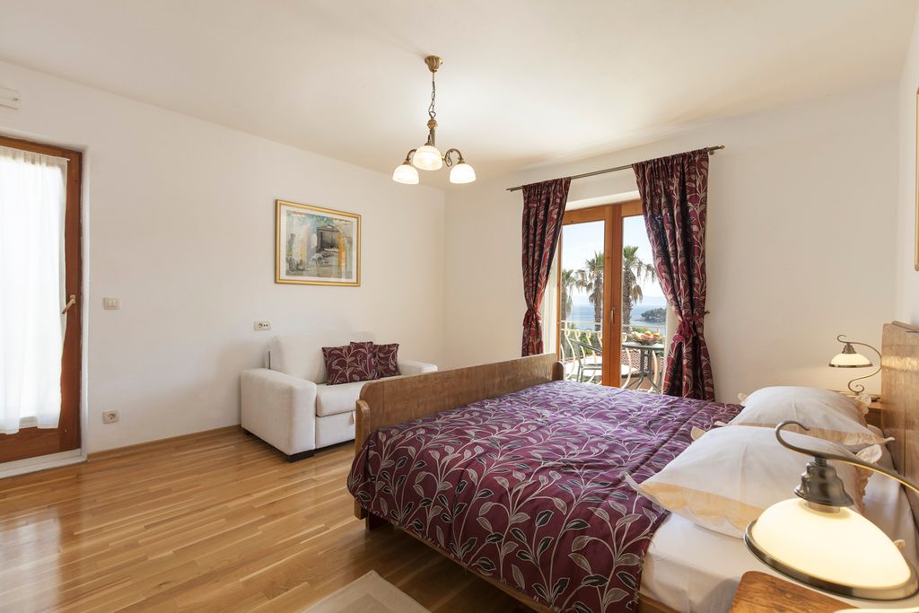Villa Fabianna Dalmatia Olivers Travels 4