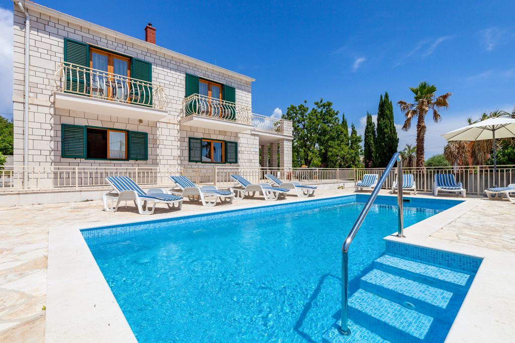 Villa Fabianna Dalmatia Olivers Travels 1
