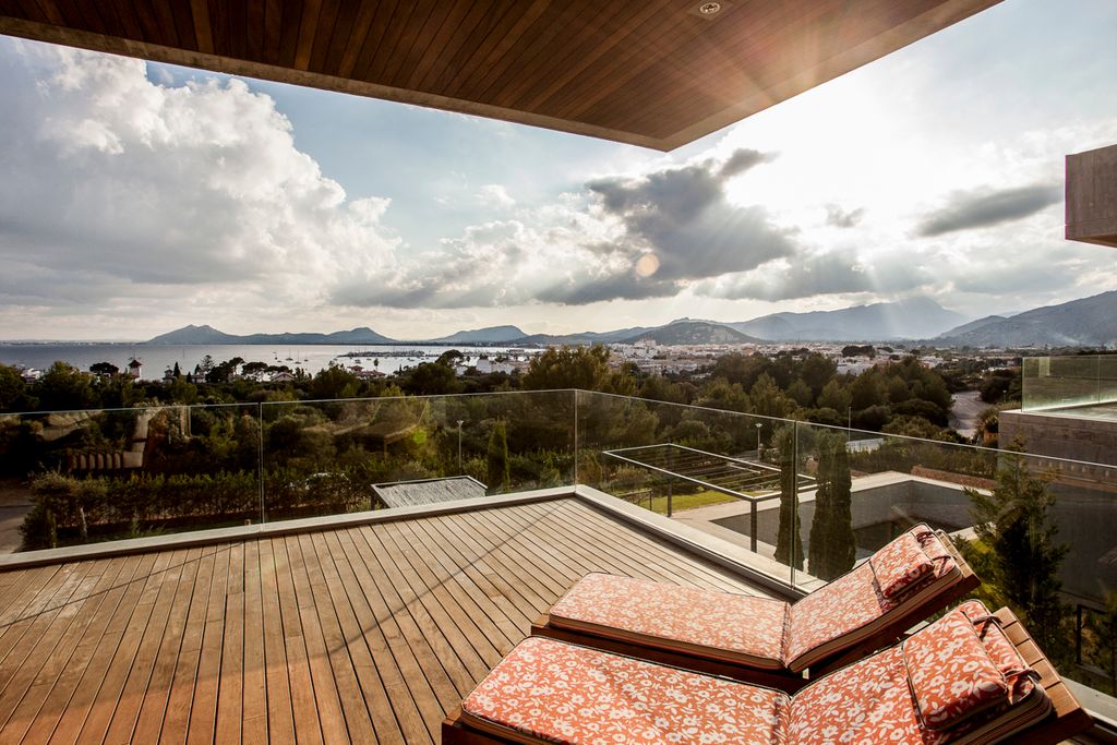 Puerto Deluxe 1 2 Mallorca Olivers Travels2