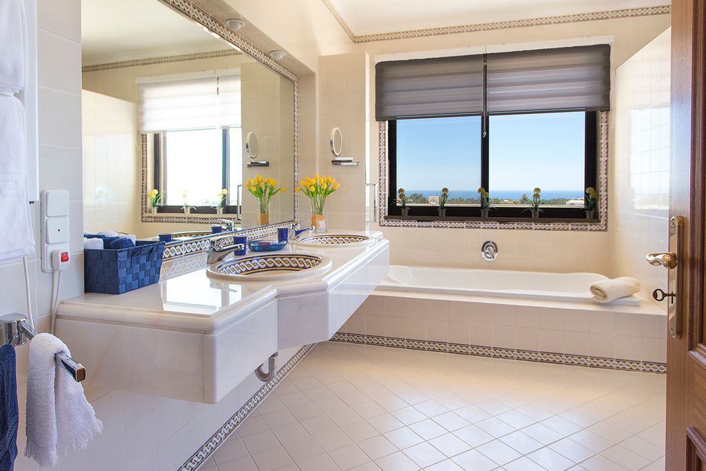 Villa Joaninha Carvoeiro Olivers Travels 5