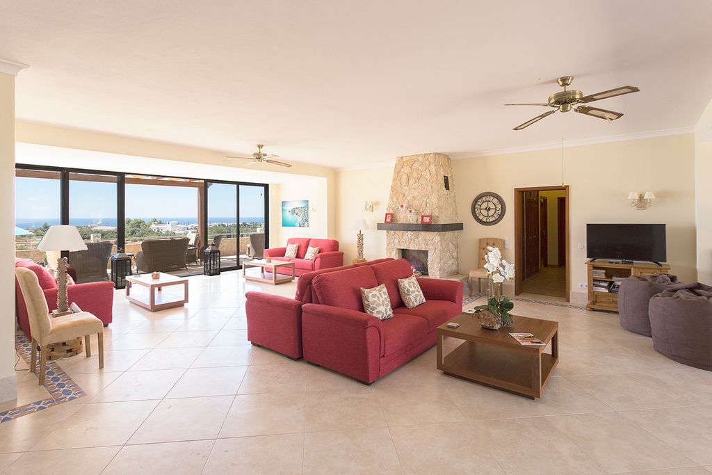 Villa Joaninha Carvoeiro Olivers Travels 3