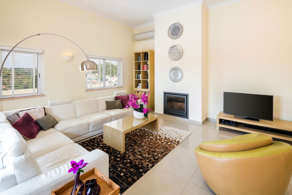 Villa Belicia Carvoeiro Olivers Travels 3