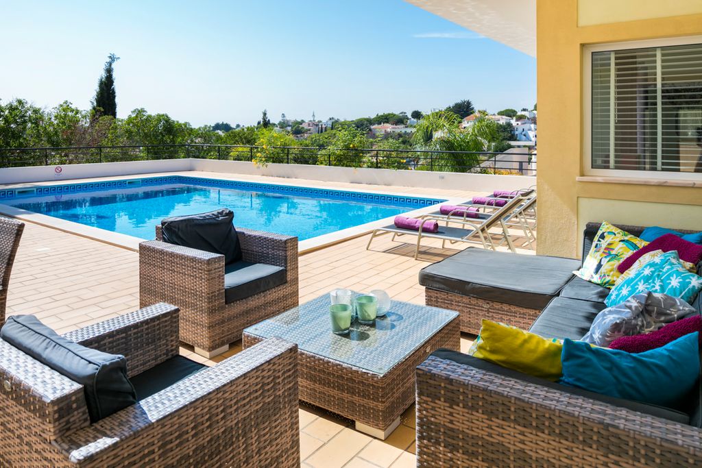 Villa Belicia Carvoeiro Olivers Travels 5