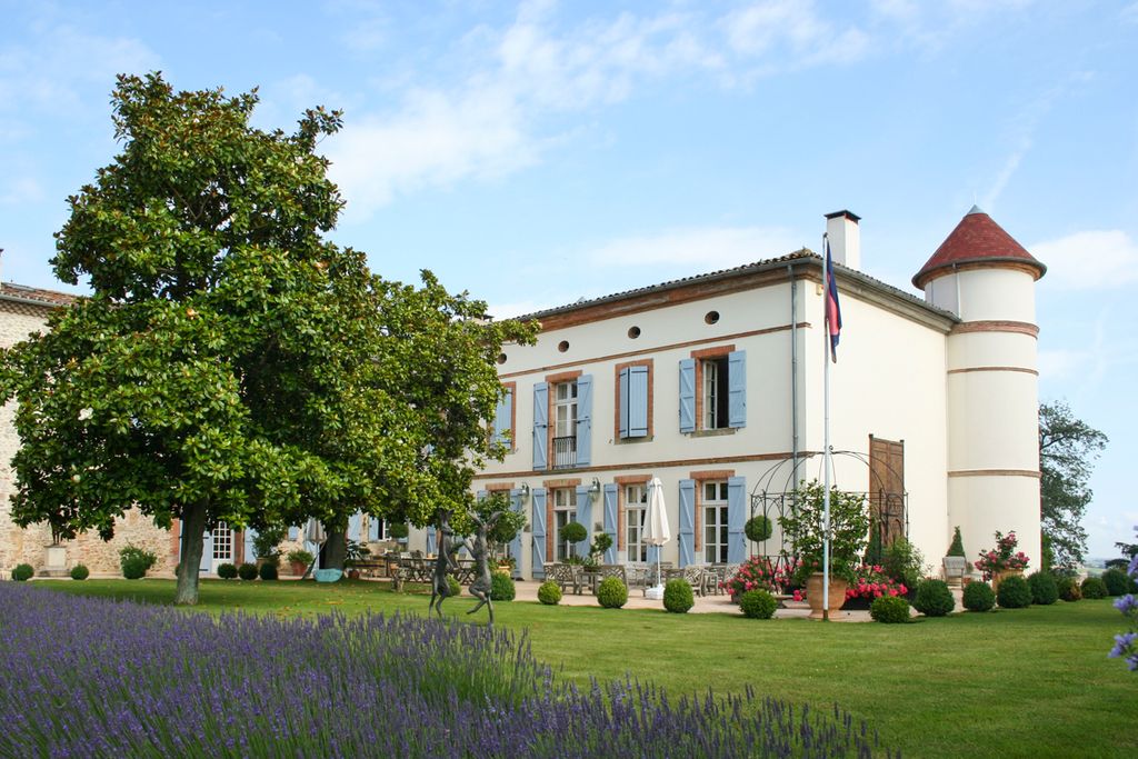 Chateau de la Joie Midi Pyrenees Travels Oliver 13