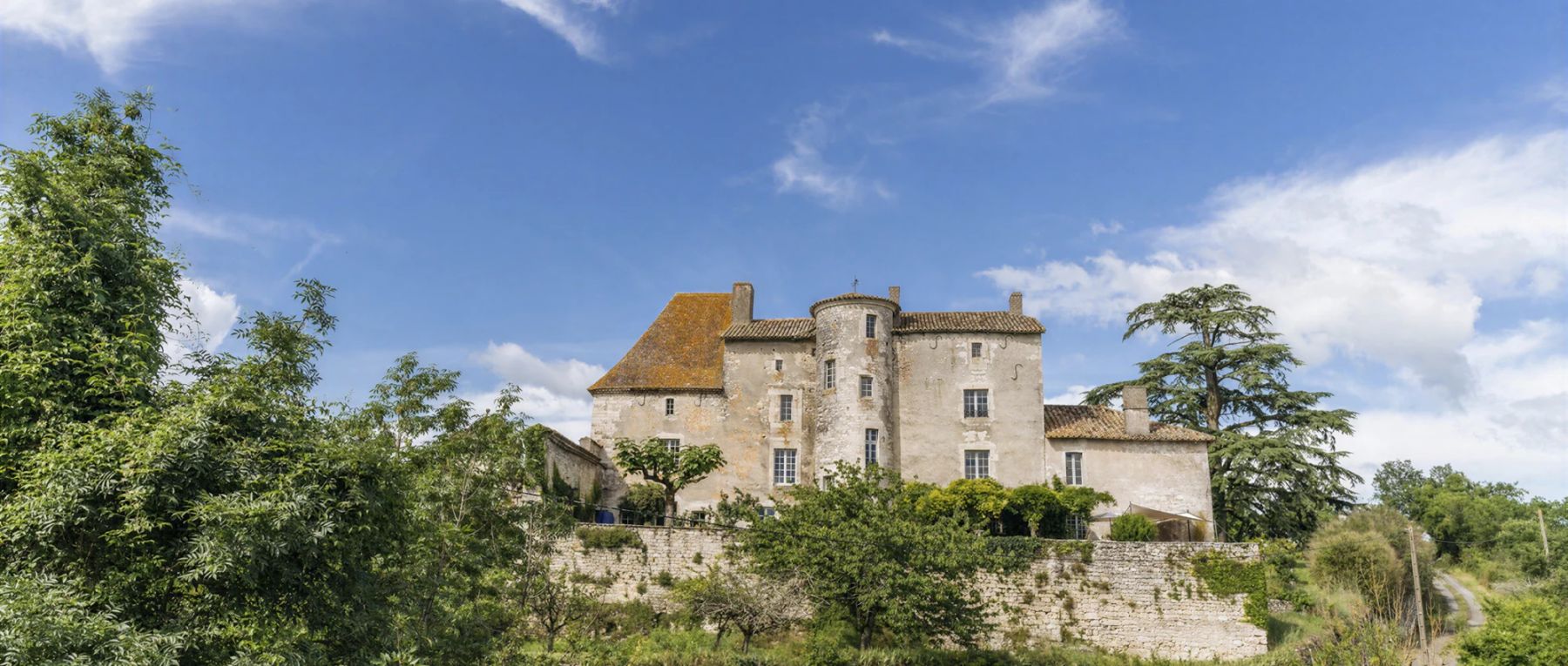 001 chateau d ax south west france olivers travels desktop center