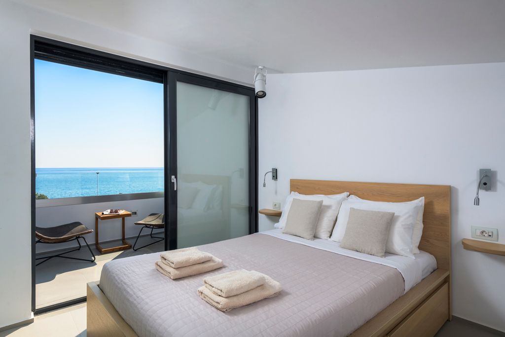 Villa Pindar Rhodes Olivers Travels4
