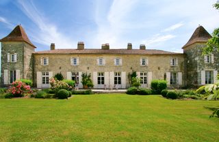 Chateau Duras Aquitaine Olivers Travels France1