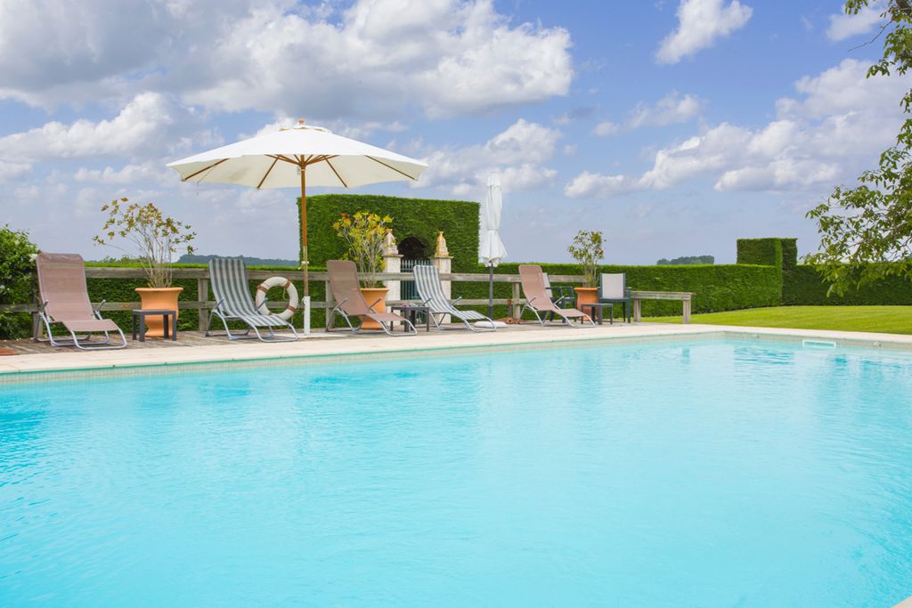 Chateau Duras Aquitaine Olivers Travels France2