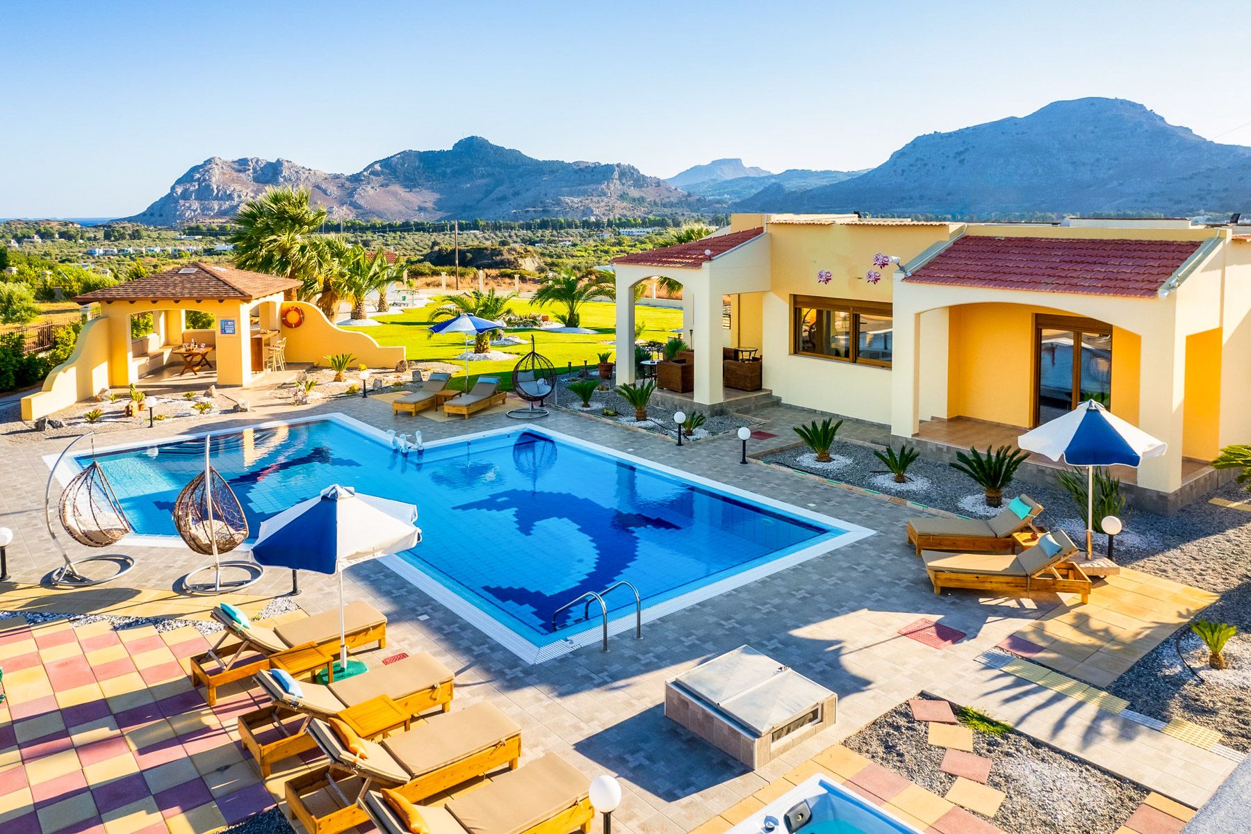 Villa Mikis