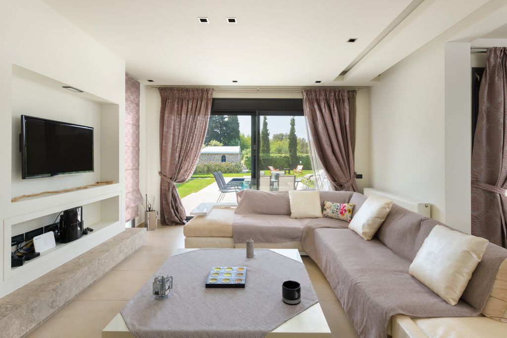 Villa Vilekas Rhodes Olivers Travels 3