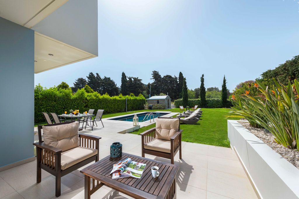 Villa Vilekas Rhodes Olivers Travels 5