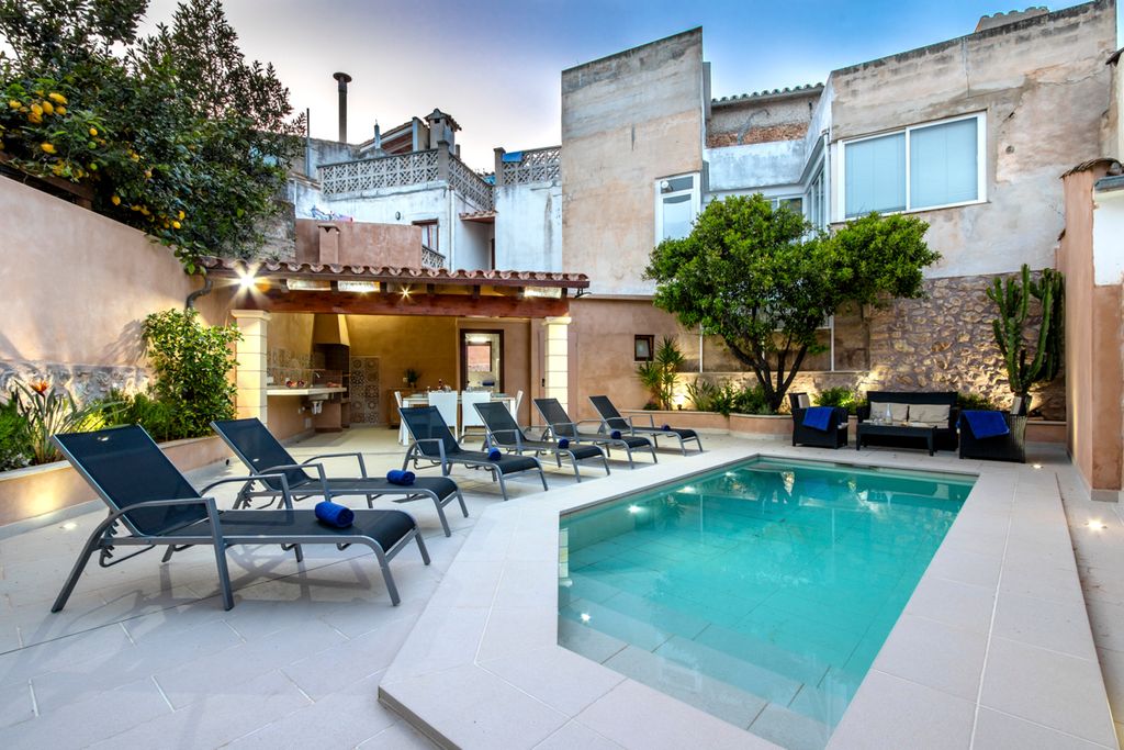 Casa del Pueblo Mallorca Olivers Travel1