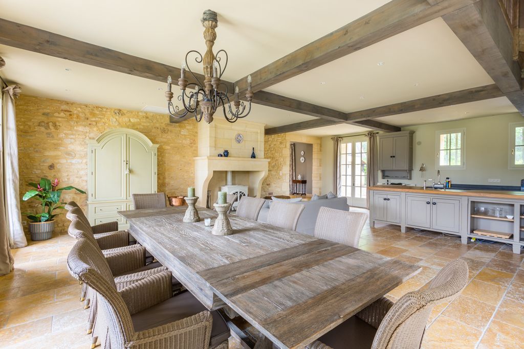 Maison Grandiose Dordogne Olivers Travels 1 3 01