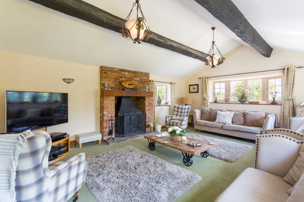 River Severn Mansion Cotswolds Olivers Travel4