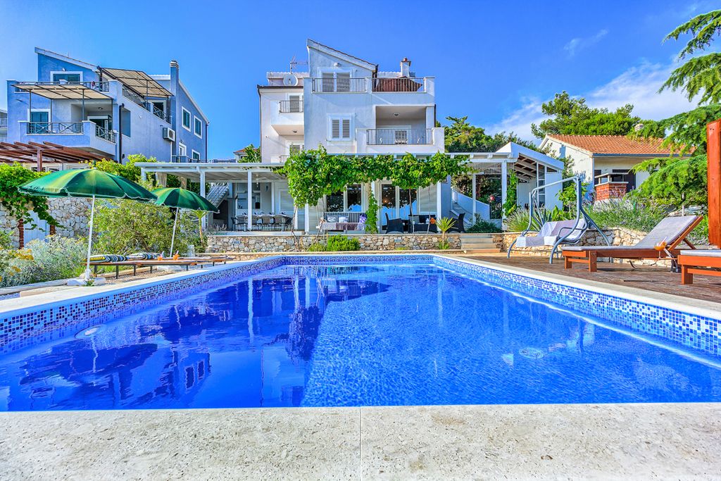 Villa Natulia Dalmatia Olivers Travels2