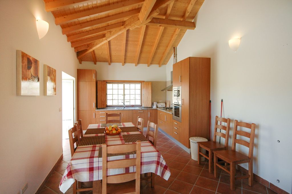 Villa Anisa Minho Olivers Travels 4