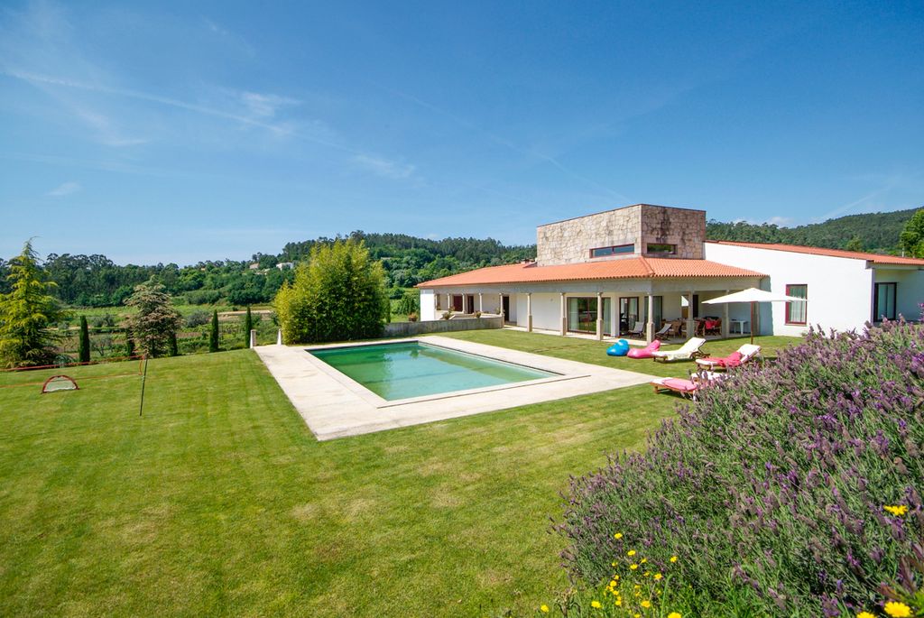 Villa Alexa Minho Olivers Travels 1