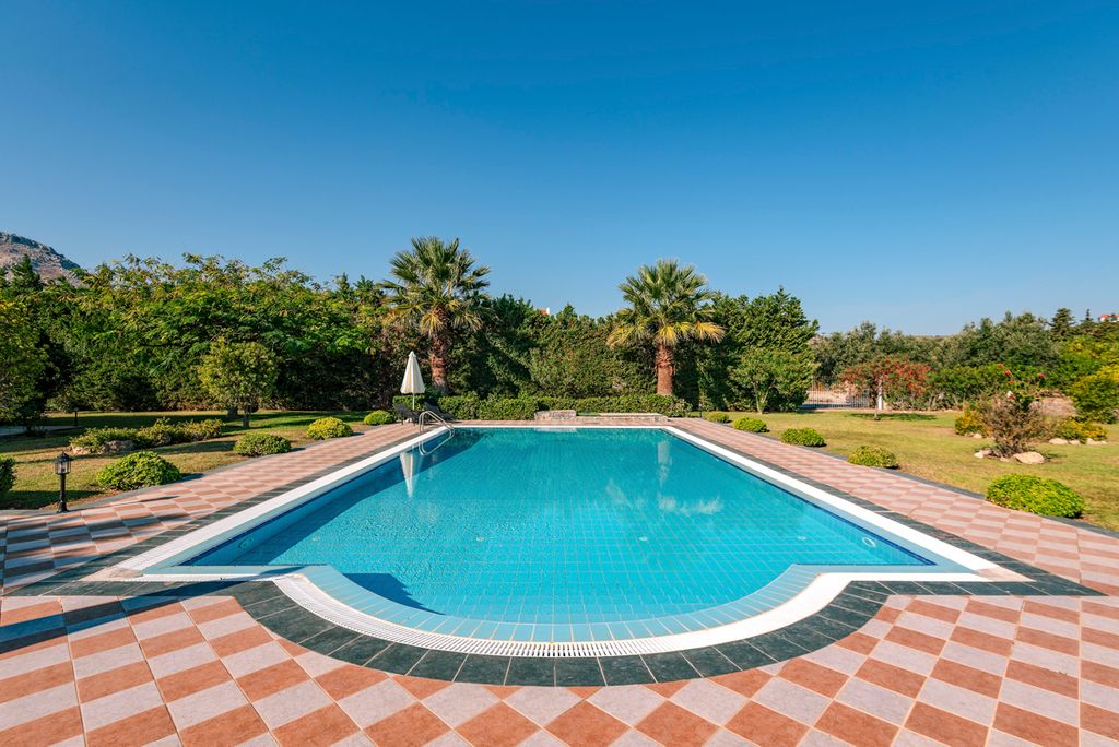 Villa Kalvos Rhodes Olivers Travels 30