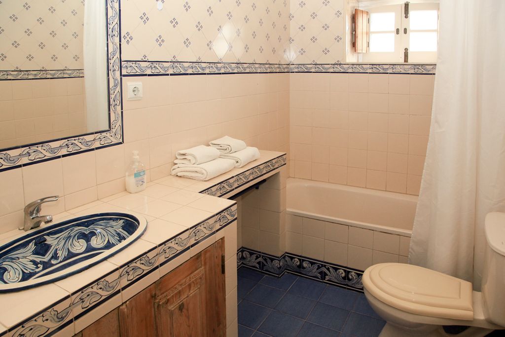 Villa Sienna Lisbon Coast Olivers Travels 4