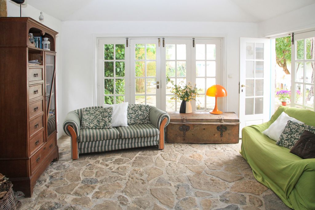 Villa Sienna Lisbon Coast Olivers Travels 2