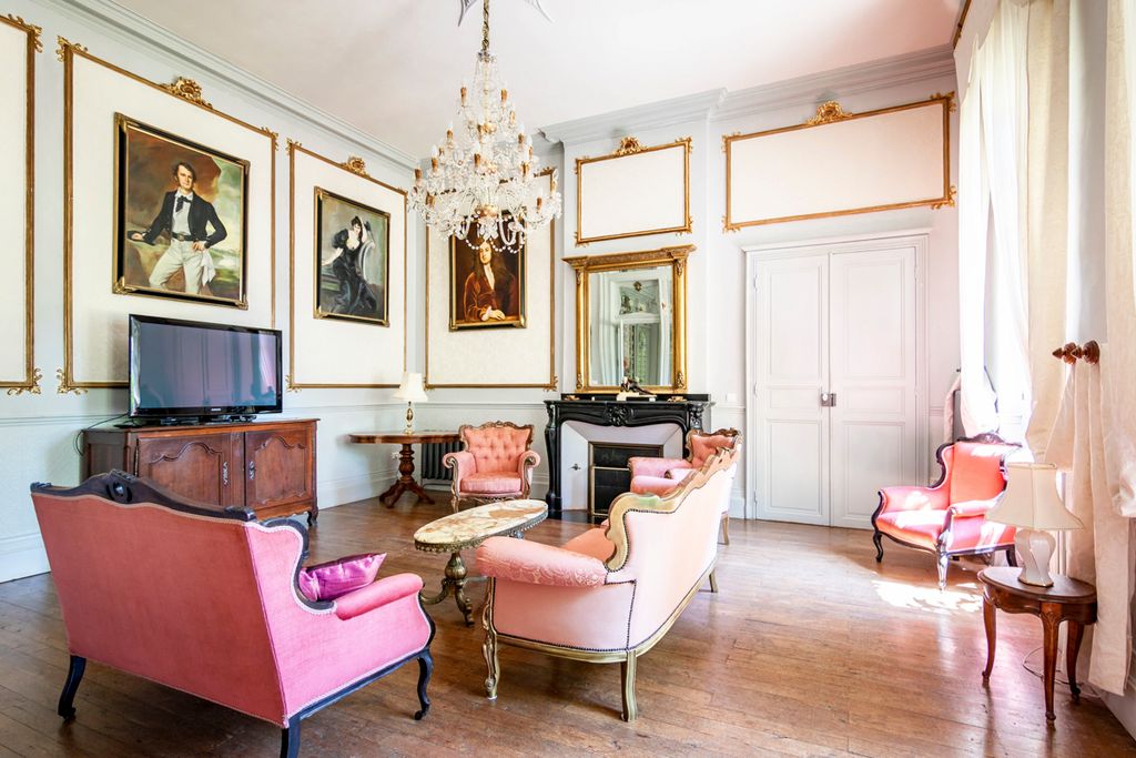 Chateau Gaillac France Midi P Olivers Travels 3