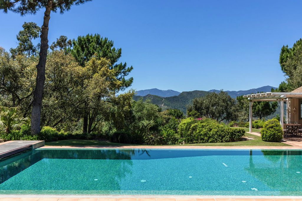 Villa Reyna Costa del Sol Olivers Travels 2