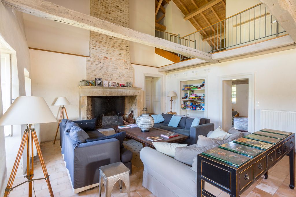 Le Buisson Dordogne Olivers Travels 3