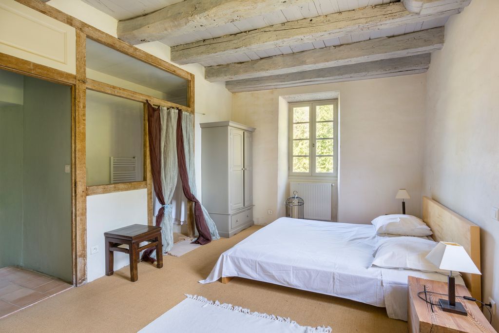 Le Buisson Dordogne Olivers Travels 4