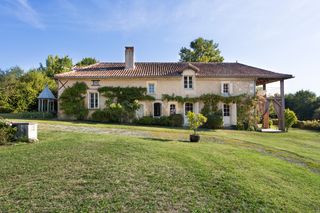 Le Buisson Dordogne Olivers Travels 1