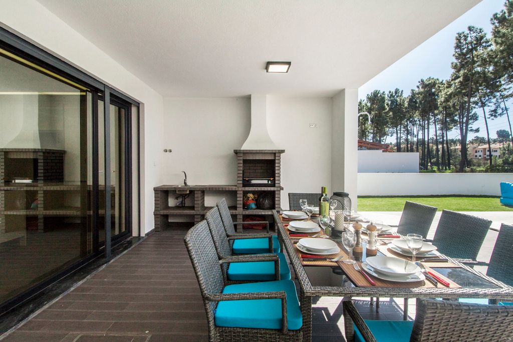 Villa Laria Lisbon Coast Olivers Travels 2