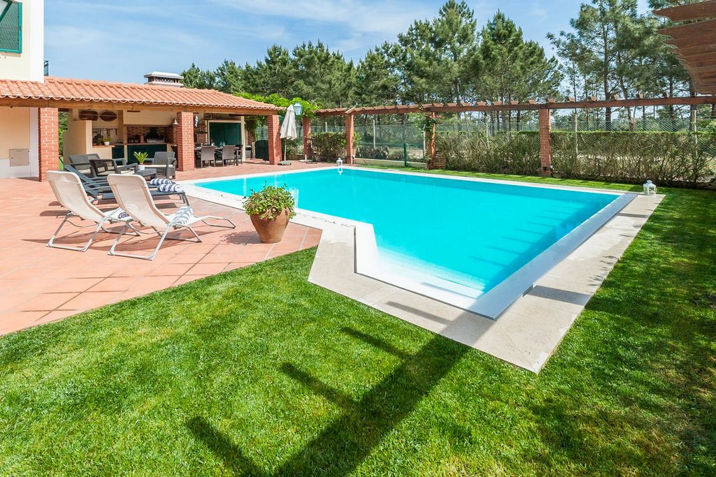 Villa Otilia Aroeira Lisbon Coast Portugal OliversTravels 3