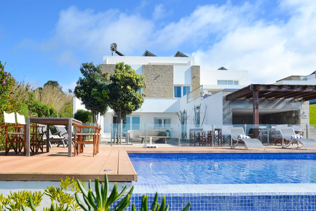 Villa Rosario Lisbon Olivers Travels1