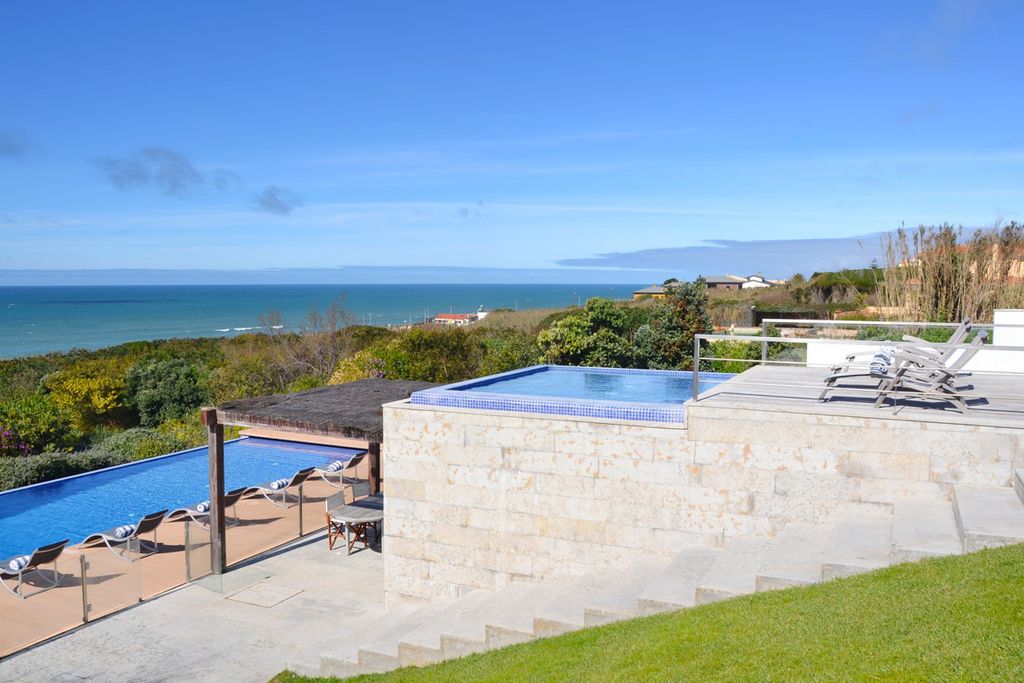 Villa Rosario Lisbon Olivers Travels5