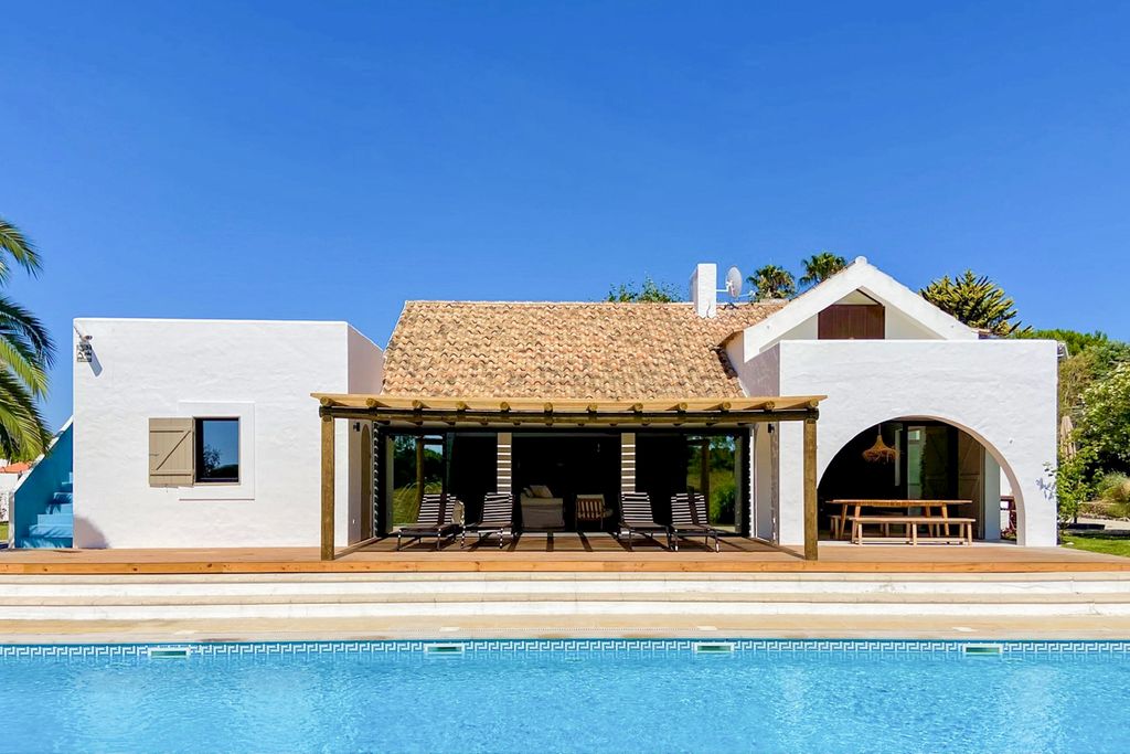 Villa Tareija Lisbon Coast Olivers Travels1