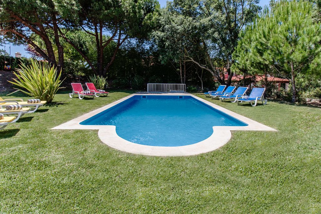 Villa Celia Lisbon Coast Portugal OliversTravels 3