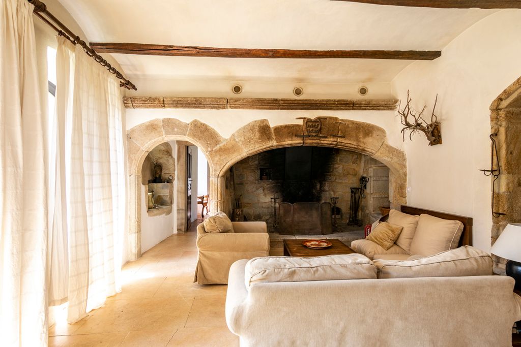 Chateau de Mazelle Languedoc Olvers Travels3