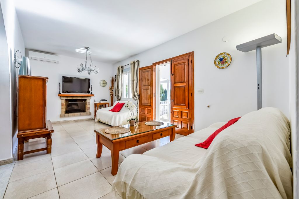 Villa Marina Alta Costa Blanca Olivers Travels3