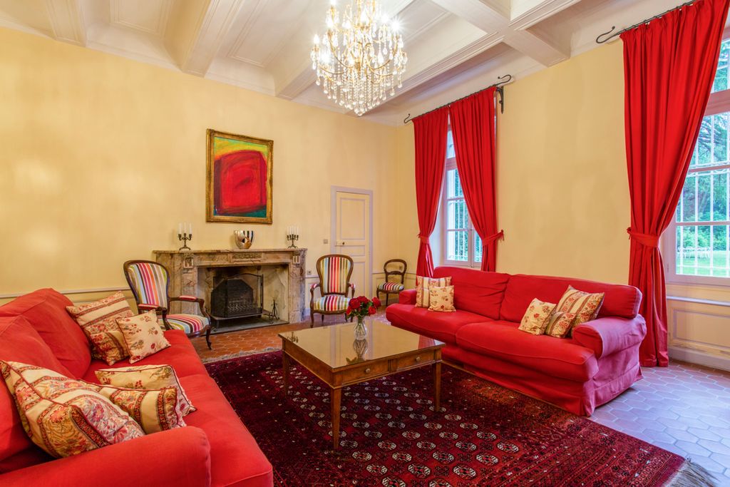 Chateau du Capitaine Languedoc Olivers Traves 3