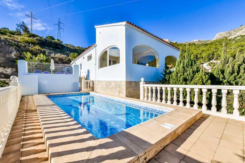 Villa Gisela Costa Blanca Olivers Travels2