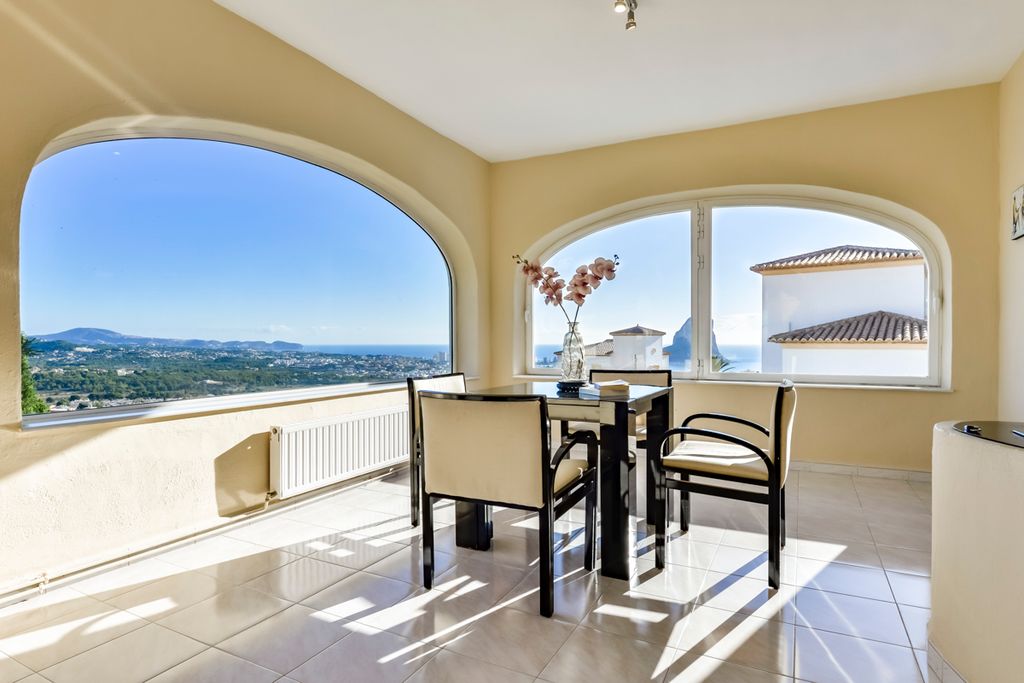 Villa Gisela Costa Blanca Olivers Travels4