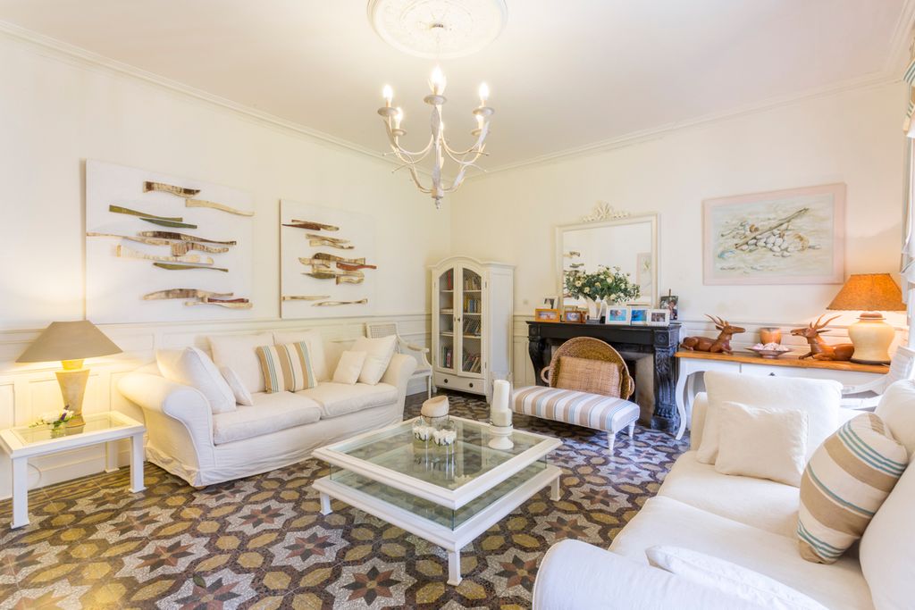 L Oustal des Fleurs Languedoc Olivers Travel 3