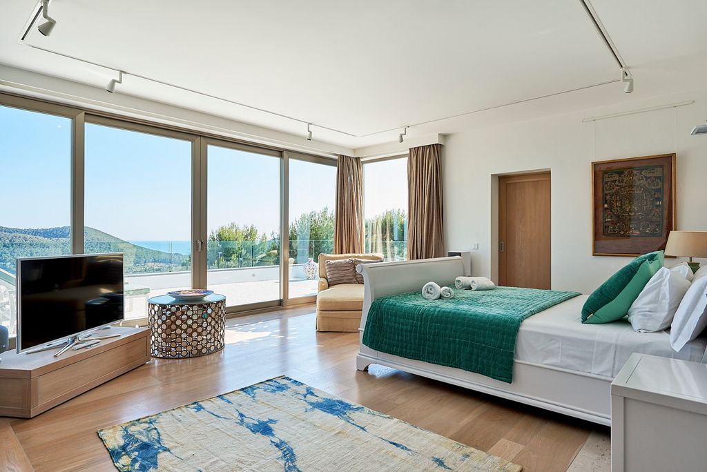 Villa Ramona Ibiza Olivers Travels 5