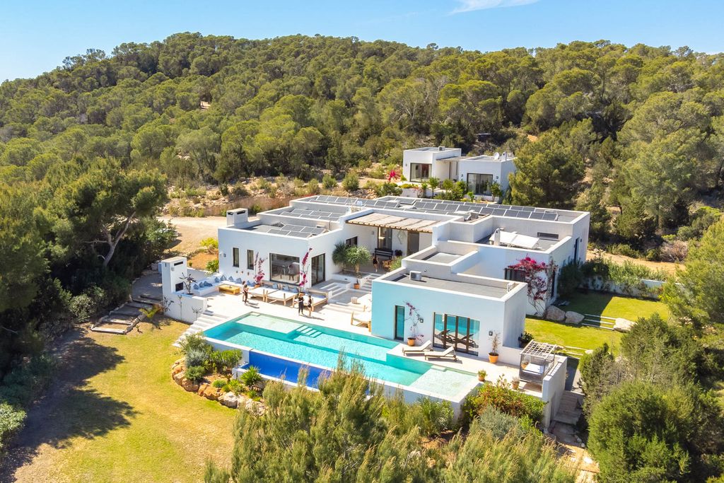 Villa Noe Ibiza Olivers Travels2.1