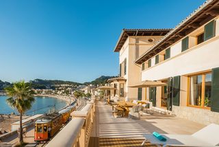 Villa Ainara Mallorca Olivers Travels 001