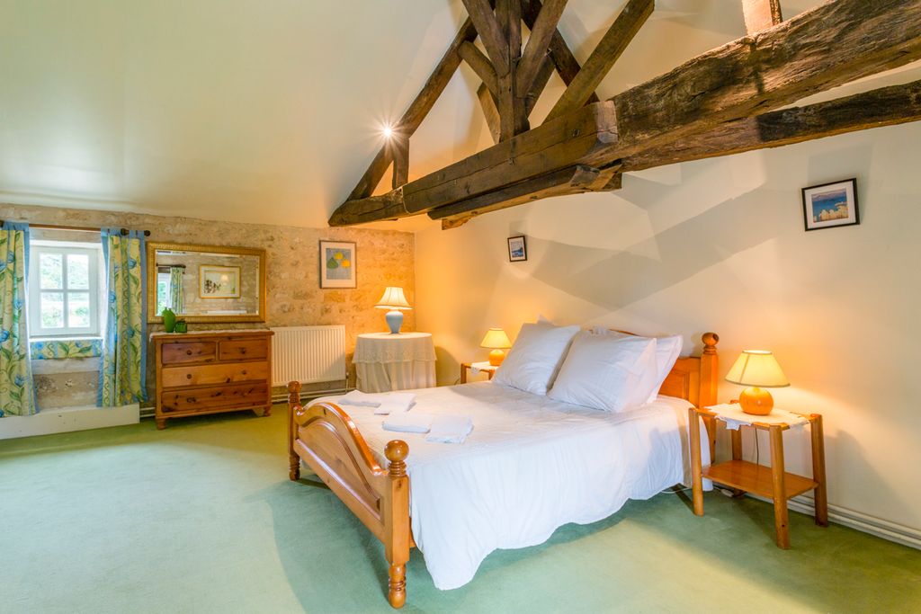 Etables Serbise Aquitaine Olivers Travels 5